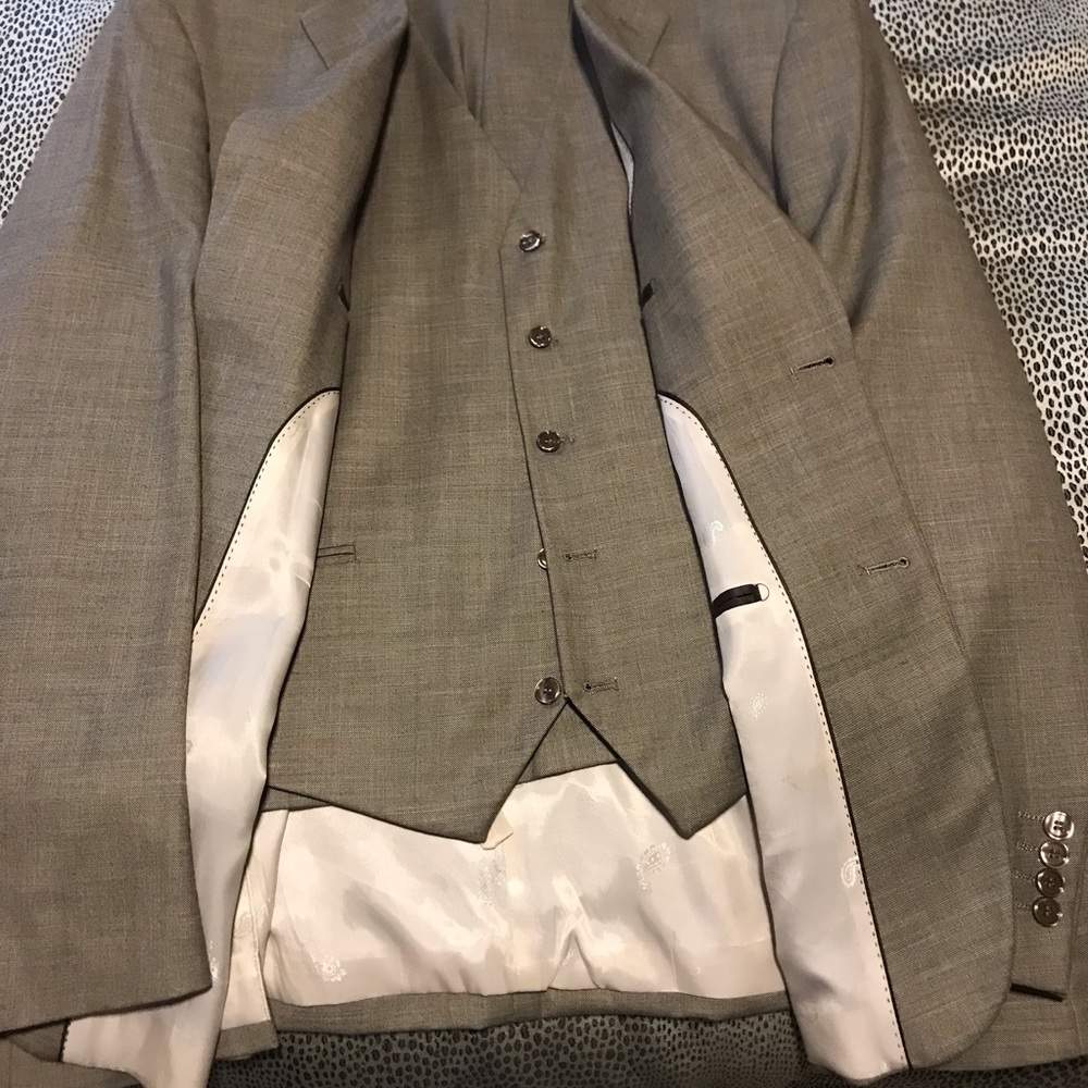 3-piece suits - image 5